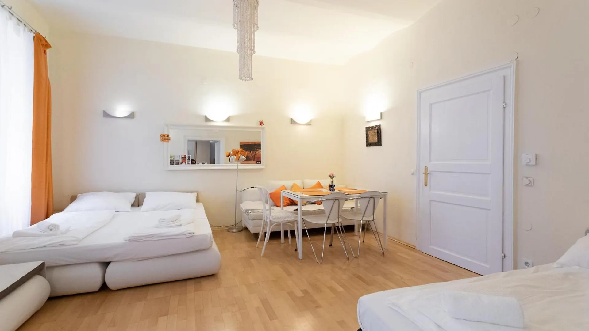 Central Garden Apartments Vienna